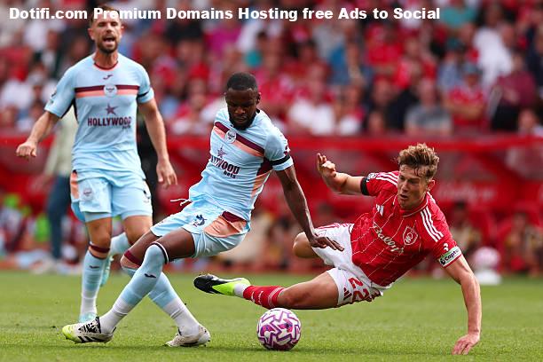 Jordan Henderson and Frank Onyeka